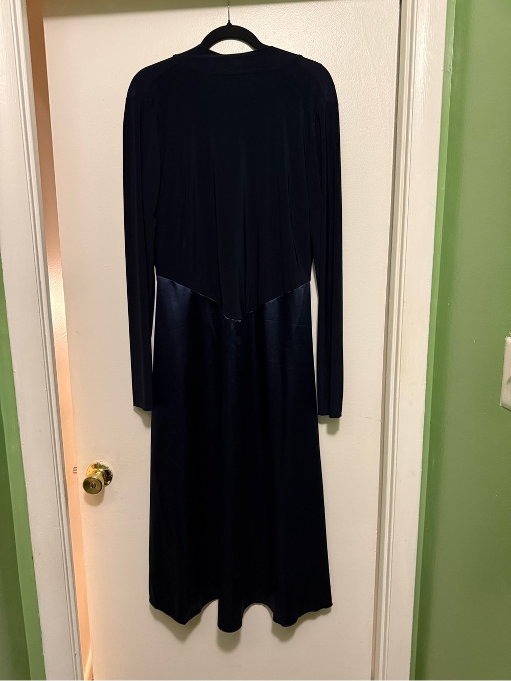 Fashion Nova Navy Two-Tone Long Sleeve Satin Skirt Dress - Picture 3 of 7